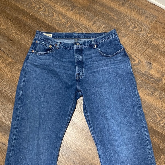 Levi’s Premium 501 90s straight leg mid rise button fly luxe denim from Revolve - Picture 7 of 13
